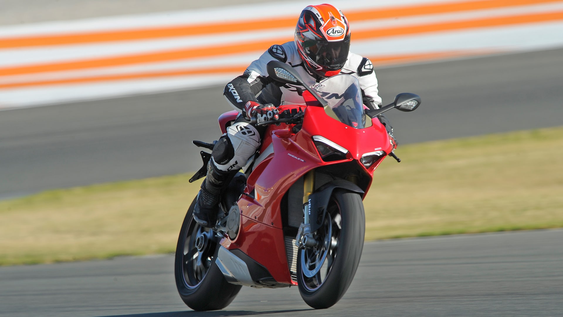 Ducati Panigale 2018 V4 S